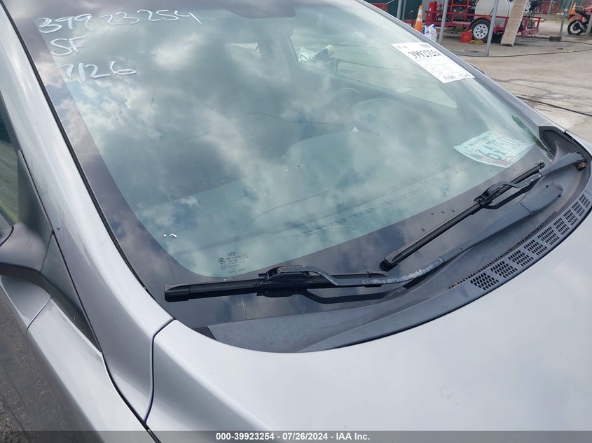 2012 Hyundai Elantra Limited (Ulsan Plant) VIN: KMHDH4AE9CU368598 Lot: 39923254