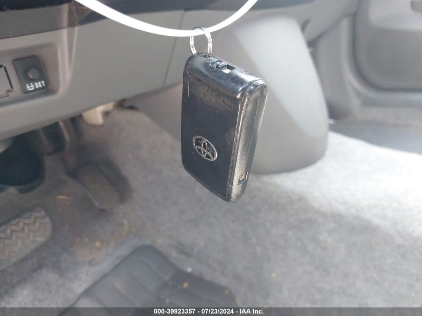 2009 Toyota Prius VIN: JTDKB20U393470391 Lot: 39923357