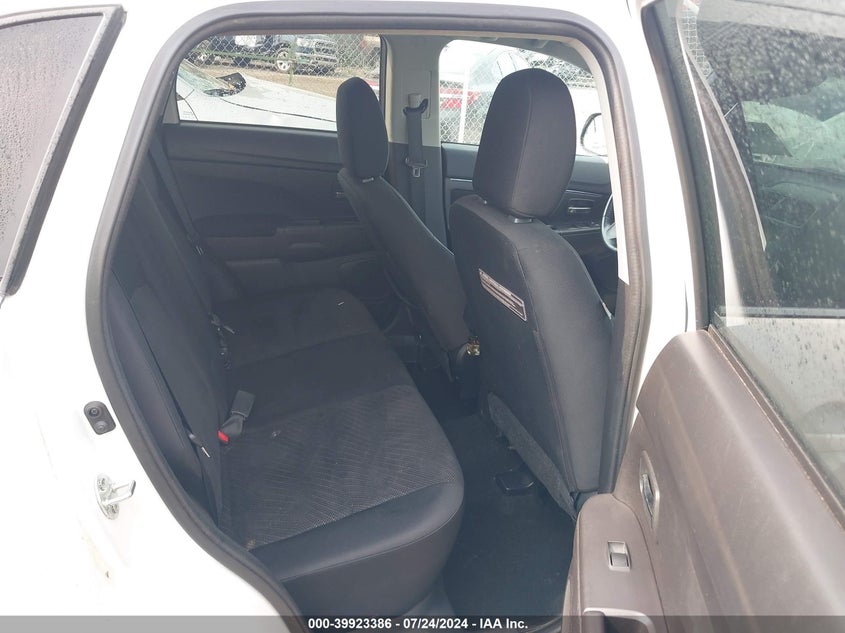 2015 Mitsubishi Outlander Sport Se VIN: 4A4AR4AU9FE055702 Lot: 39923386