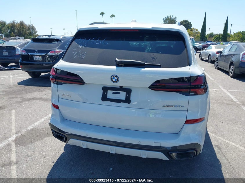 2024 BMW X5 PHEV XDRIVE50E 5UX43EU08R9U24386