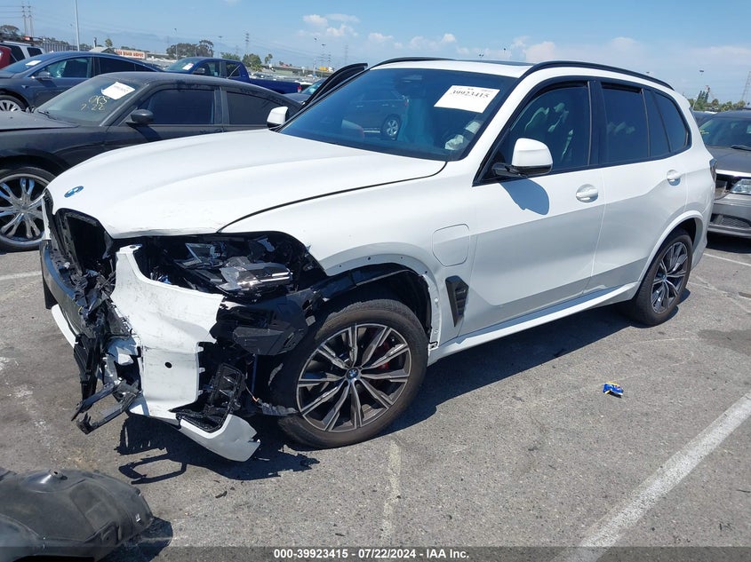 2024 BMW X5 PHEV XDRIVE50E 5UX43EU08R9U24386