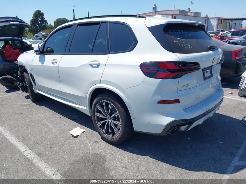 2024 BMW X5 PHEV XDRIVE50E 5UX43EU08R9U24386