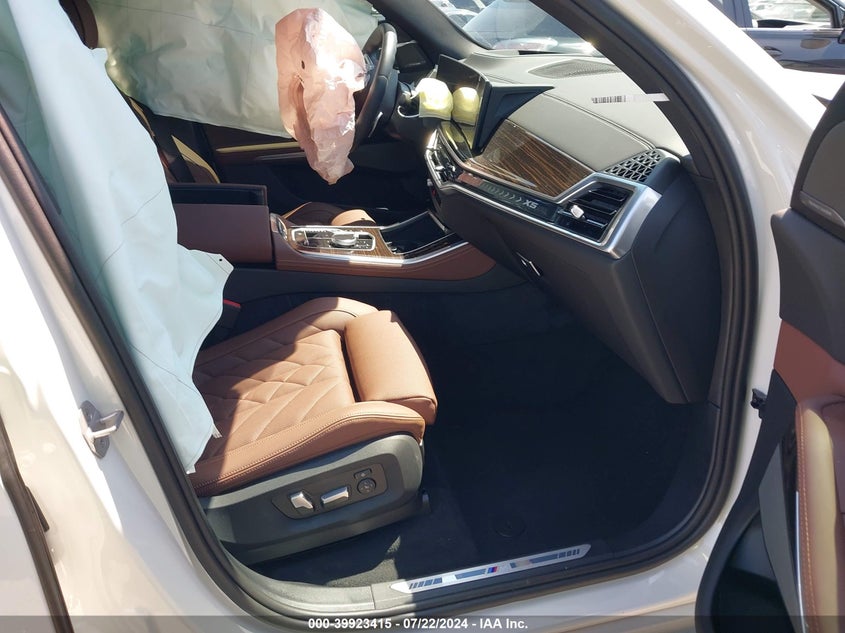 2024 BMW X5 PHEV XDRIVE50E 5UX43EU08R9U24386