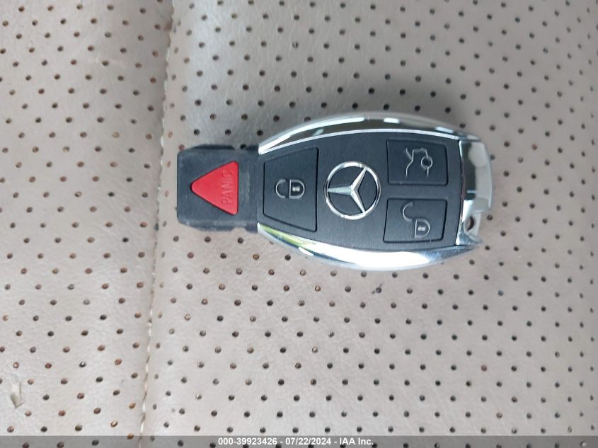 2012 Mercedes-Benz C 300 Luxury 4Matic/Sport 4Matic VIN: WDDGF8BB7CR204231 Lot: 39923426