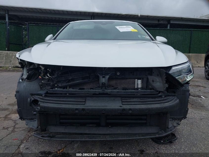 2022 Volkswagen Jetta 1.5T Se VIN: 3VWEM7BU6NM032813 Lot: 39923439