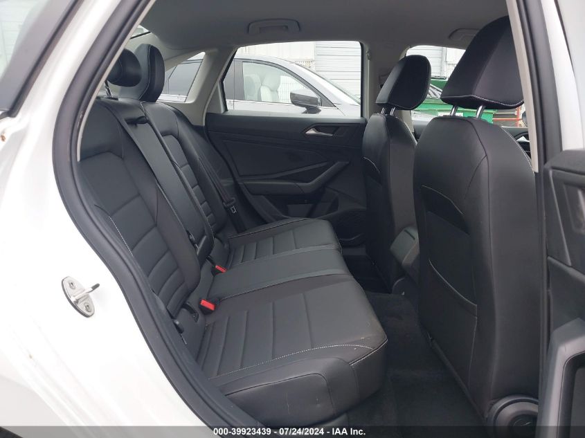 2022 Volkswagen Jetta 1.5T Se VIN: 3VWEM7BU6NM032813 Lot: 39923439