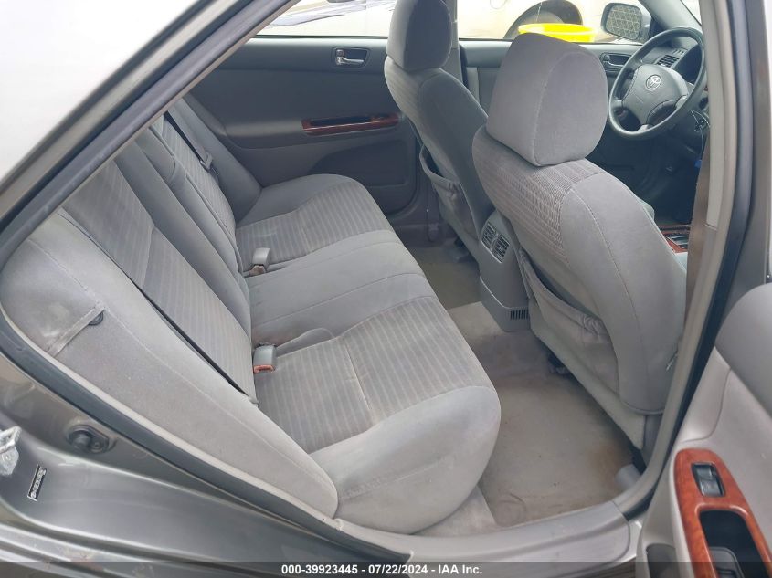 2005 Toyota Camry Xle VIN: 4T1BE32K25U628471 Lot: 39923445