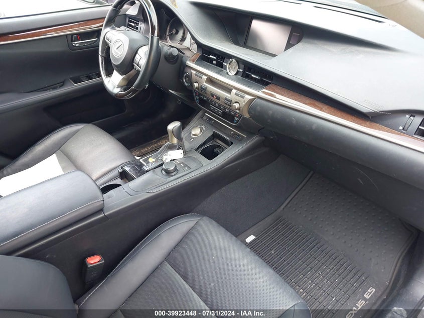 VIN 58ABK1GG2HU043064 2017 LEXUS ES 350