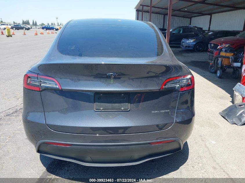 2022 Tesla Model Y Long Range Dual Motor All-Wheel Drive VIN: 7SAYGDEEXNF396542 Lot: 39923463