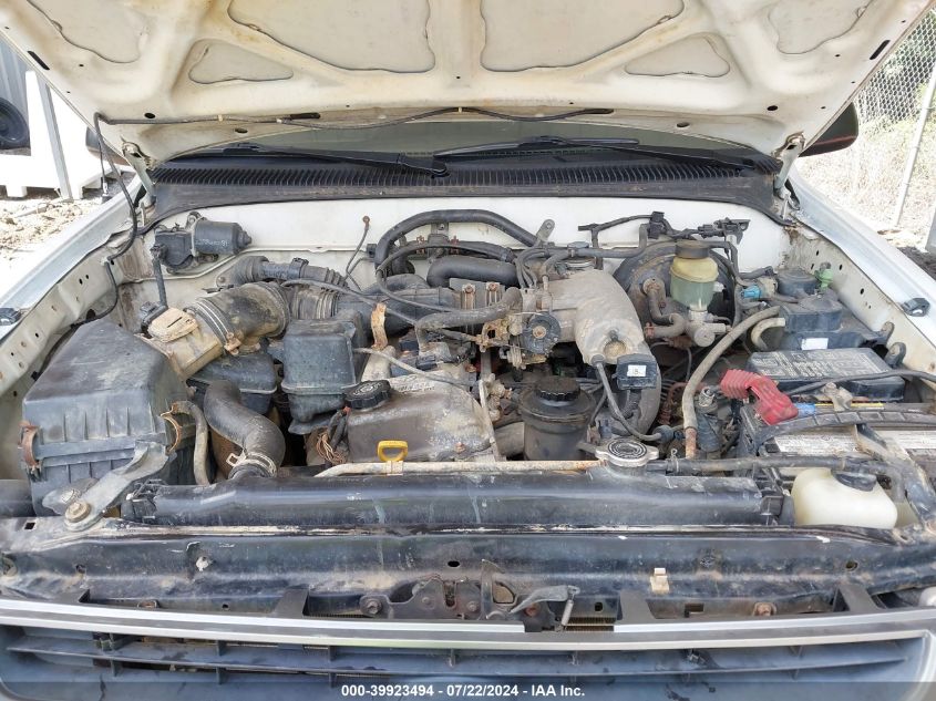 2000 Toyota Tacoma VIN: 4TAWM72N2YZ585893 Lot: 39923494