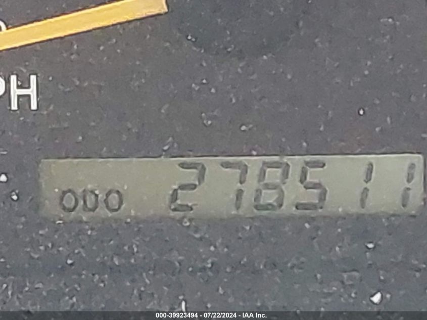 2000 Toyota Tacoma VIN: 4TAWM72N2YZ585893 Lot: 39923494