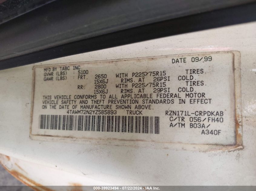 2000 Toyota Tacoma VIN: 4TAWM72N2YZ585893 Lot: 39923494