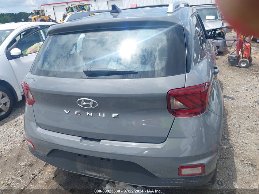 VIN KMHRC8A39MU108570 2021 HYUNDAI VENUE SEL