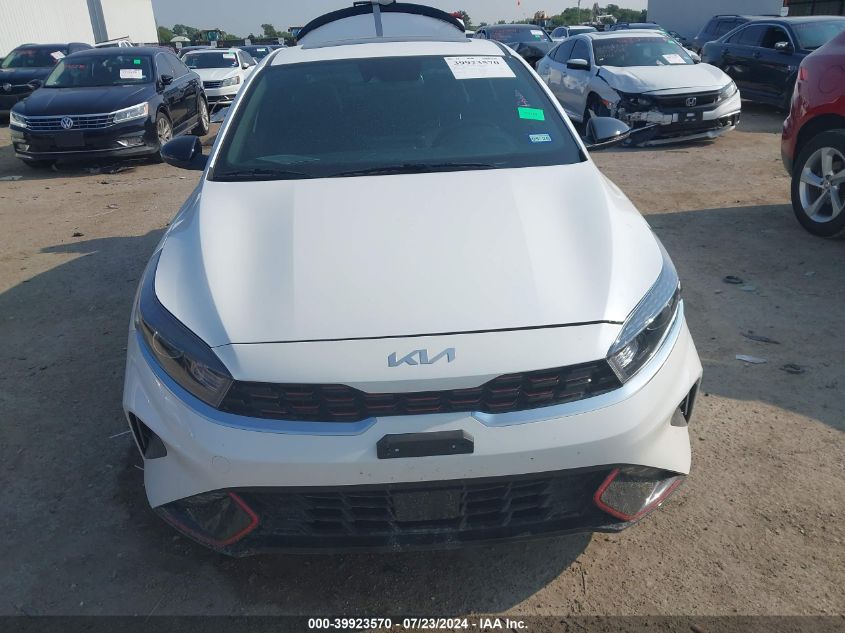 2024 Kia Forte Gt-Line VIN: 3KPF54AD2RE739556 Lot: 39923570