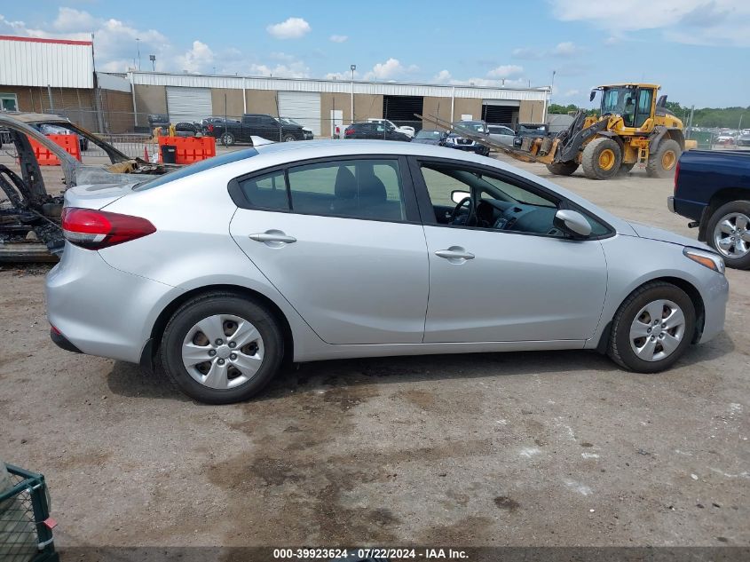 2018 Kia Forte Lx VIN: 3KPFK4A72JE176130 Lot: 39923624