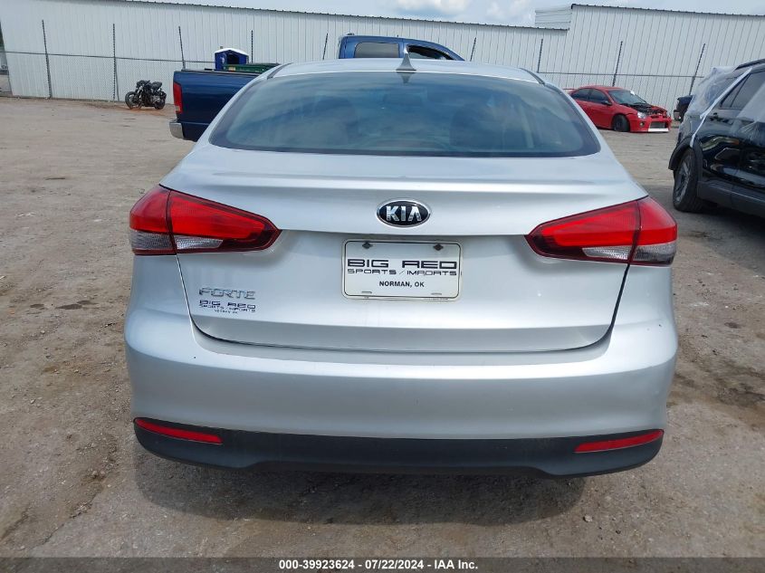 2018 Kia Forte Lx VIN: 3KPFK4A72JE176130 Lot: 39923624