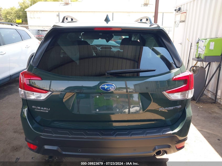 2022 SUBARU FORESTER LIMITED - JF2SKAPC7NH502099