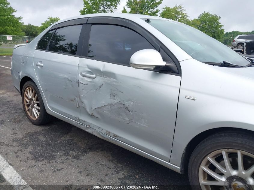 2008 Volkswagen Jetta Wolfsburg Edition VIN: 3VWRA71K08M192006 Lot: 39923686