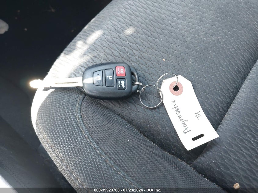 2018 TOYOTA COROLLA L/LE/XLE/SE/XSE - 5YFBURHE8JP854338