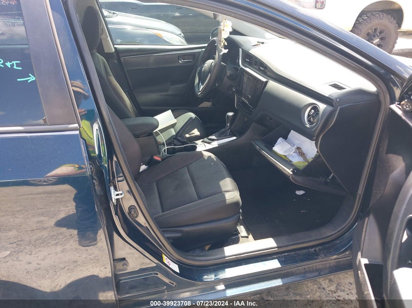 2018 TOYOTA COROLLA L/LE/XLE/SE/XSE - 5YFBURHE8JP854338