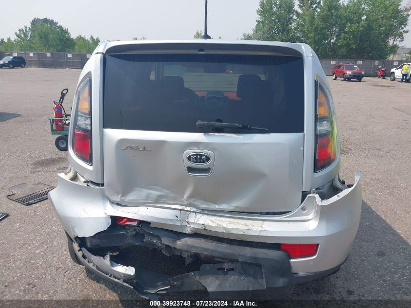 2011 Kia Soul +/!/Sport VIN: KNDJT2A25B7318620 Lot: 39923748