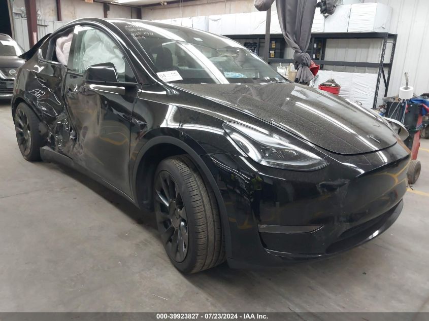 7SAYGAEE4PF891059 2023 TESLA MODEL Y - Image 1