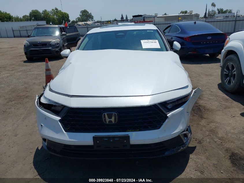 2023 Honda Accord Hybrid Touring VIN: 1HGCY2F8XPA029025 Lot: 39923848