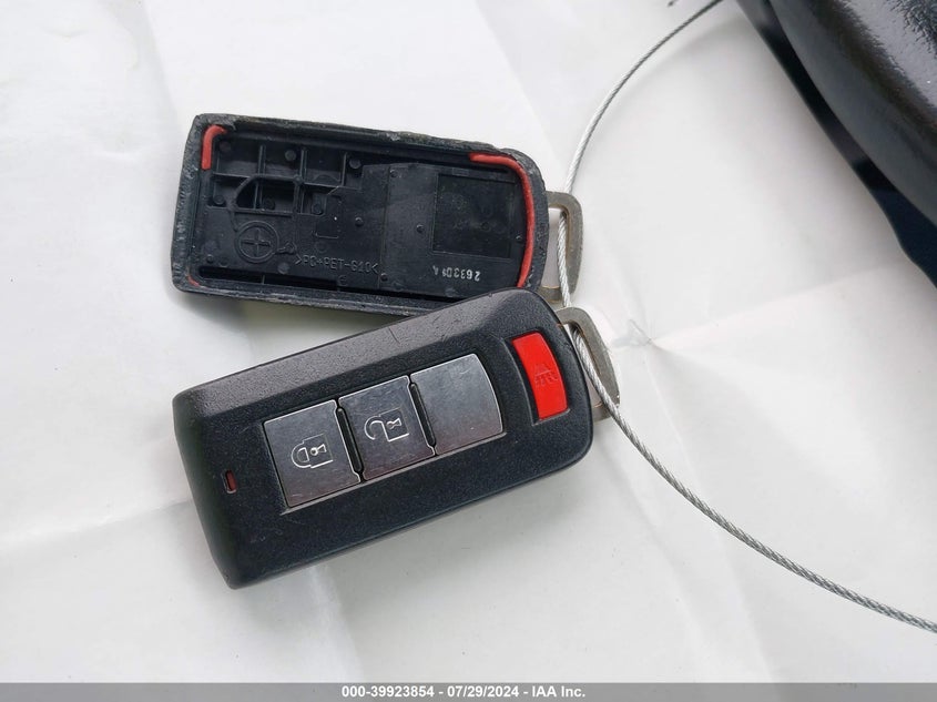 2013 Mitsubishi Outlander Sport Le VIN: 4A4AR5AU8DE022354 Lot: 39923854