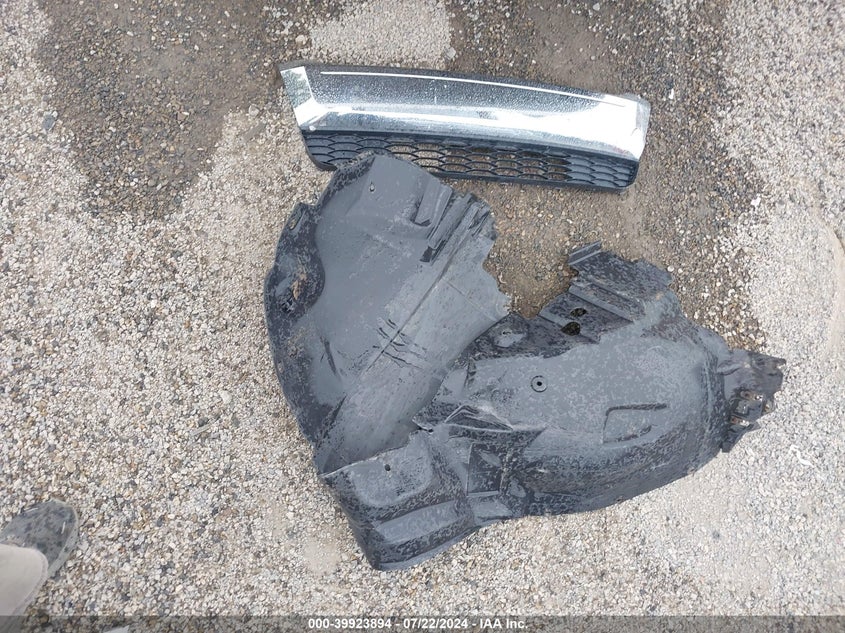 2011 Ford Edge Limited VIN: 2FMDK4KC2BBA76715 Lot: 39923894