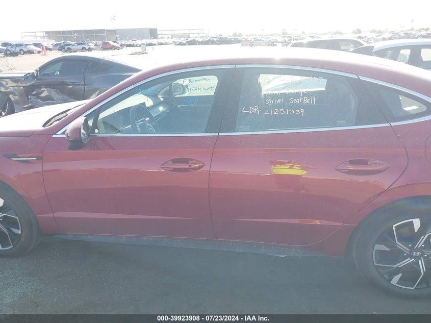 2024 Hyundai Sonata Sel VIN: KMHL64JA9RA376158 Lot: 39923908
