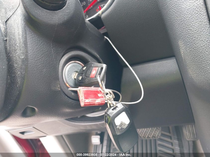 2011 Nissan Rogue S VIN: JN8AS5MV4BW273805 Lot: 39923935