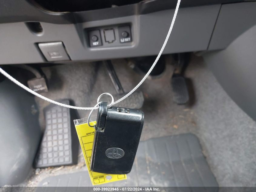 2009 Toyota Prius VIN: JTDKB20U497882635 Lot: 39923945