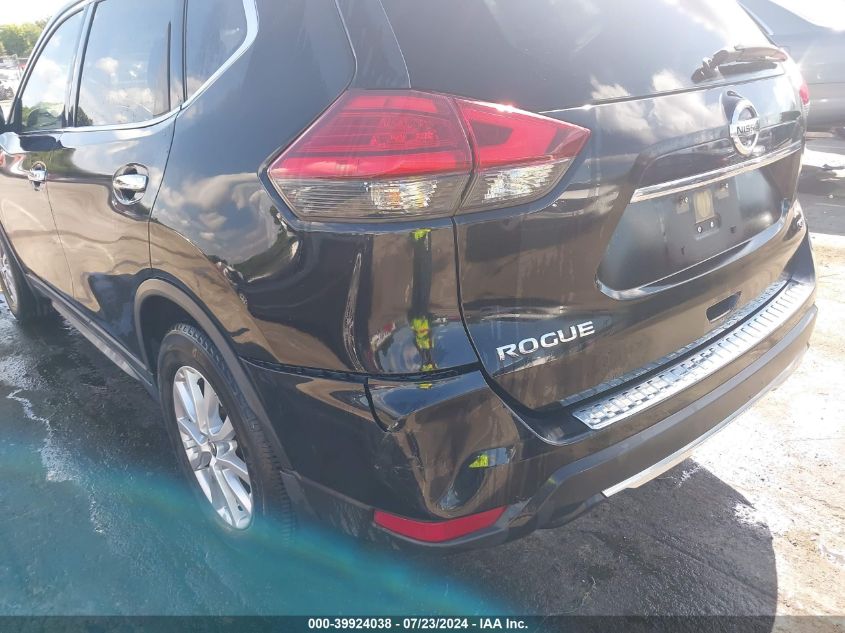 2017 Nissan Rogue Sv VIN: JN8AT2MT2HW141743 Lot: 39924038