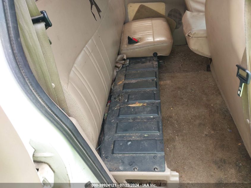 1997 Ford F-150 Lariat/Xl/Xlt VIN: 1FTDX18W1VKD61440 Lot: 39924121