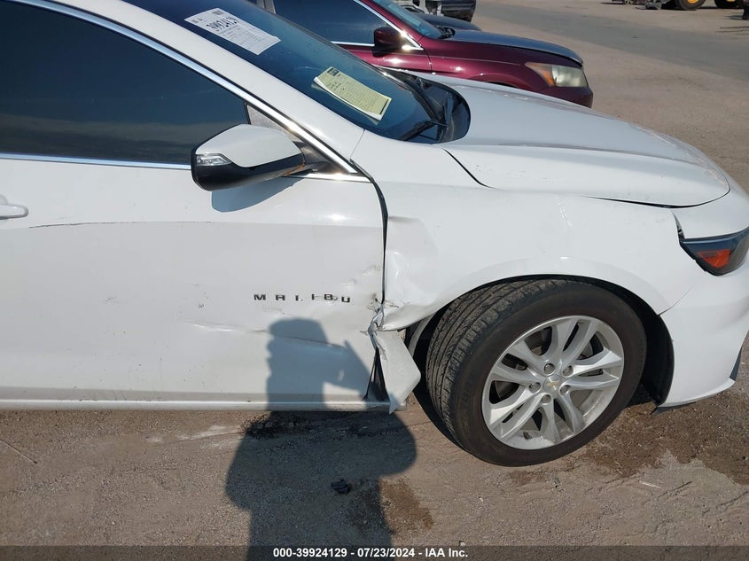 2018 CHEVROLET MALIBU LT - 1G1ZD5ST7JF242484