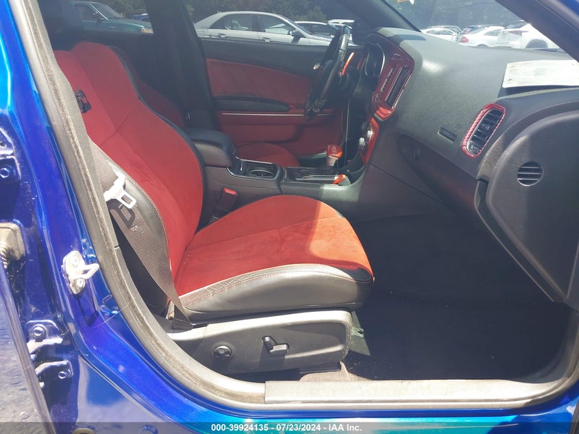 Image 5 of 2018 Dodge Charger  salvage vehicle - Lot #39924135 at IAAI