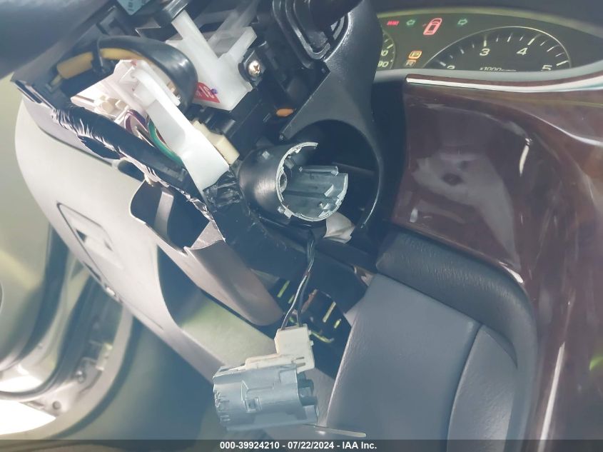 2003 Subaru Legacy VIN: 4S3BE635037216558 Lot: 39924210