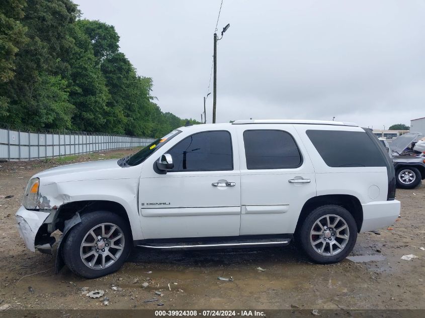 2007 GMC Yukon Denali VIN: 1GKFK63807J136713 Lot: 39924308