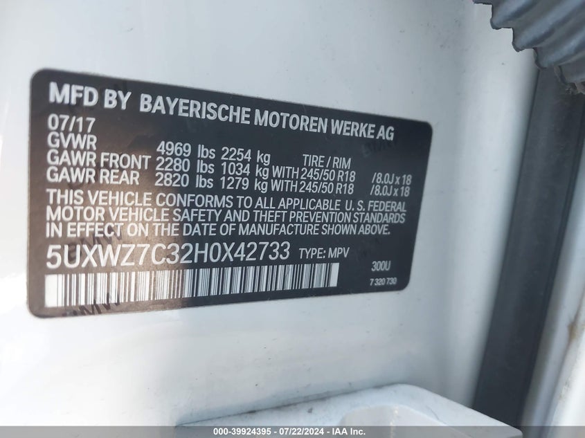 2017 BMW X3 Sdrive28I VIN: 5UXWZ7C32H0X42733 Lot: 39924395