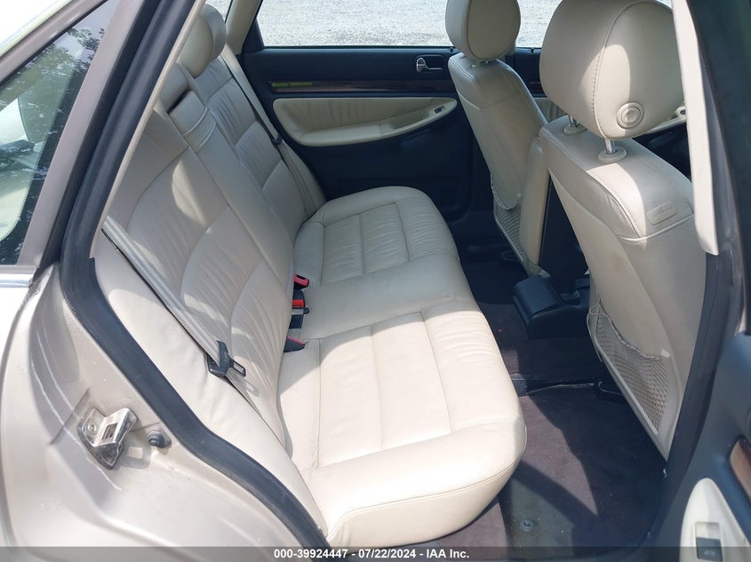 2001 Audi A4 2.8 VIN: WAUDH68D31A115835 Lot: 39924447