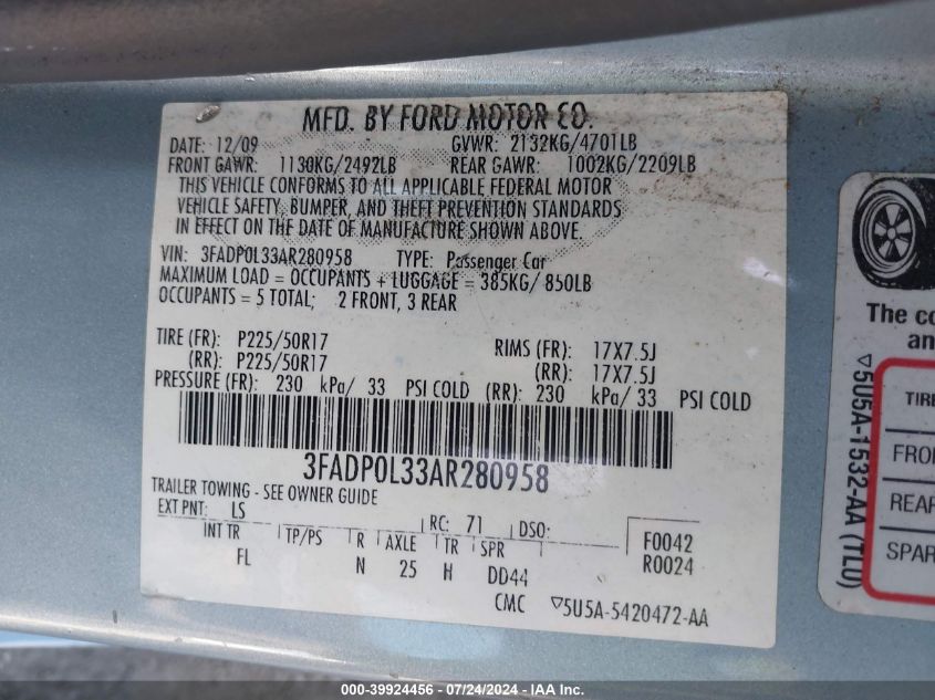 2010 Ford Fusion Hybrid VIN: 3FADP0L33AR280958 Lot: 39924456