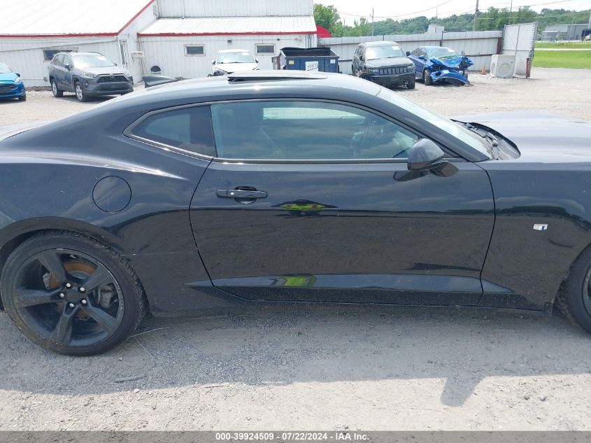 2017 Chevrolet Camaro 1Lt VIN: 1G1FB1RXXH0120385 Lot: 39924509