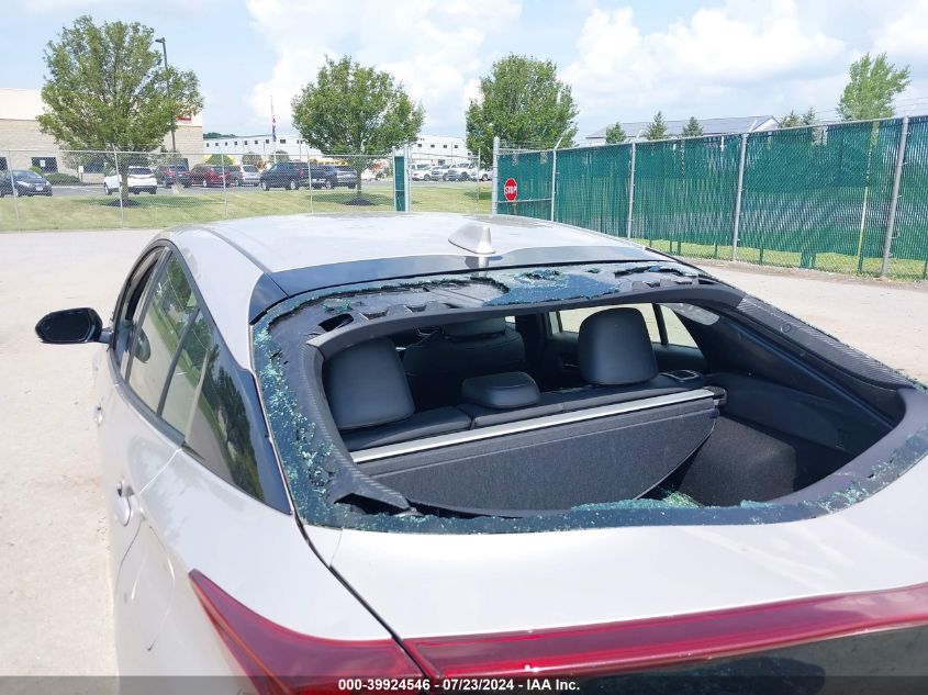 2020 Toyota Prius Prime Limited VIN: JTDKARFP8L3131808 Lot: 39924546