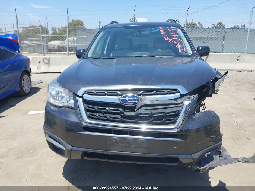 2018 Subaru Forester 2.5I Premium VIN: JF2SJAGCXJH430392 Lot: 39924557