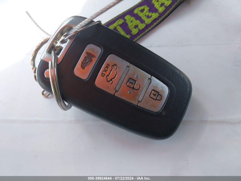 2013 Kia Optima Hybrid Ex VIN: KNAGM4AD5D5057912 Lot: 39924644