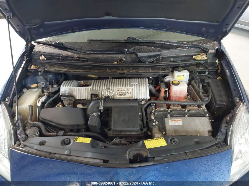 2011 Toyota Prius Two VIN: JTDKN3DUXB0260059 Lot: 39924661