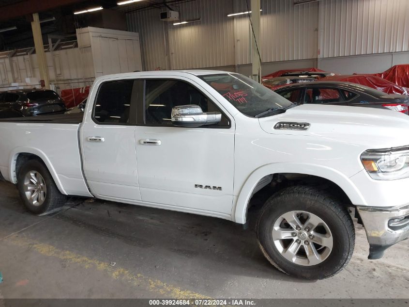 2020 Ram 1500 Laramie Quad Cab 4X4 6'4 Box VIN: 1C6SRFDT5LN281555 Lot: 39924684