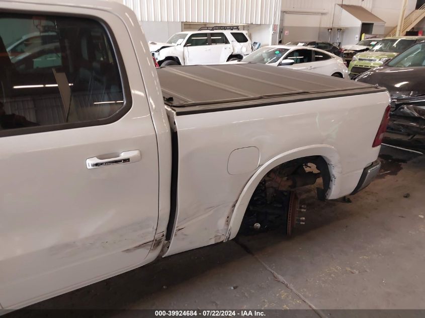 2020 Ram 1500 Laramie Quad Cab 4X4 6'4 Box VIN: 1C6SRFDT5LN281555 Lot: 39924684