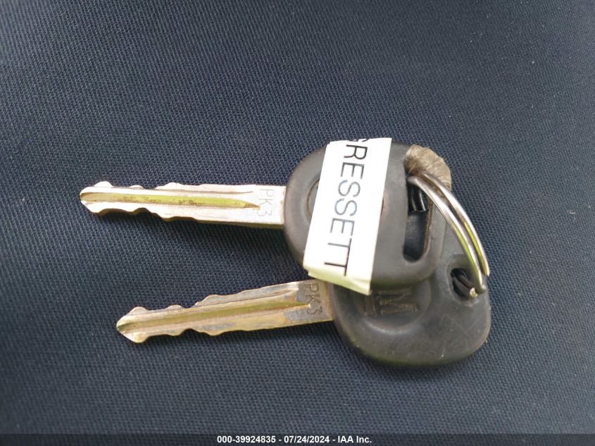 2005 Buick Lacrosse Cx VIN: 2G4WC532251256790 Lot: 39924835