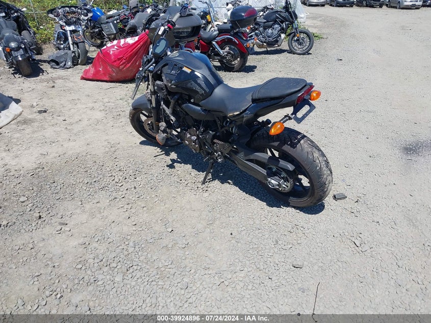 2019 YAMAHA MT07 VIN: JYARM27E3KA004626